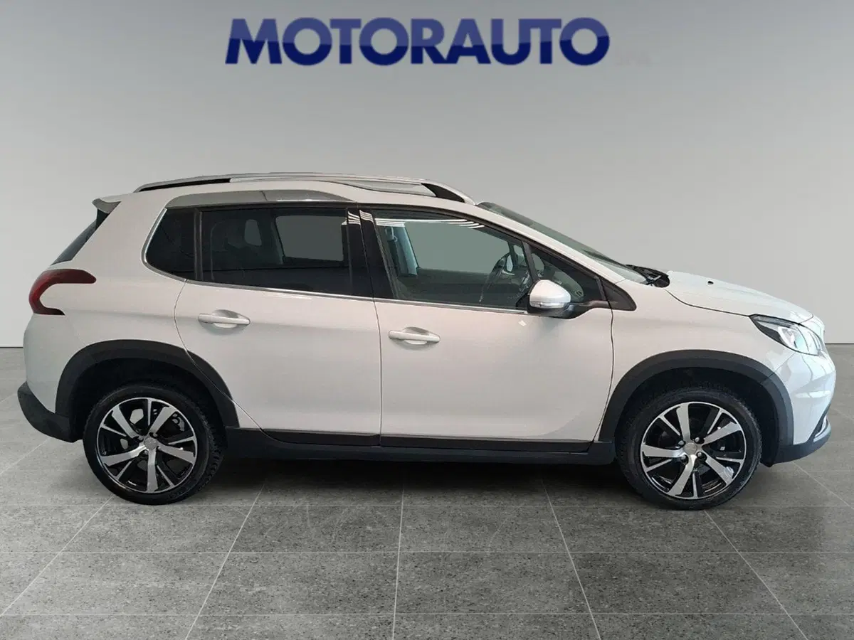 Peugeot 2008 usata a Arezzo (8)