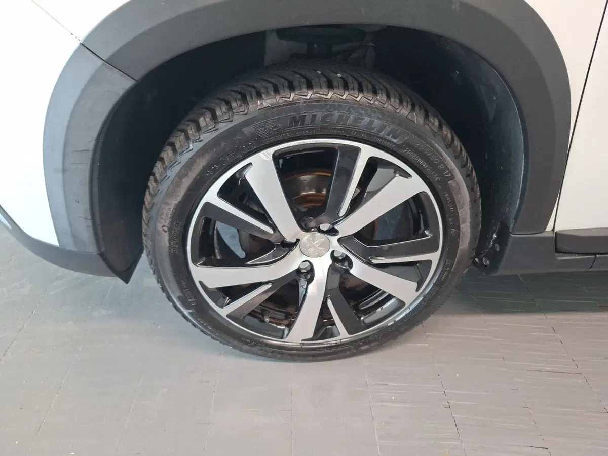 Peugeot 2008 usata a Arezzo (9)