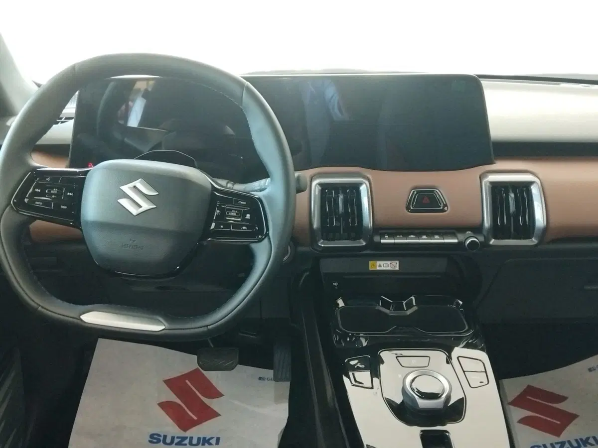 Suzuki Vitara nuova a Milano (10)
