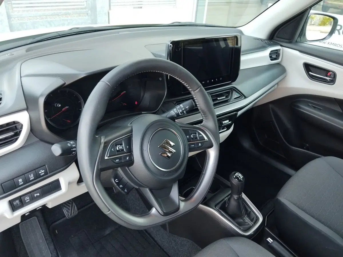 Suzuki Swift usata a Milano (4)