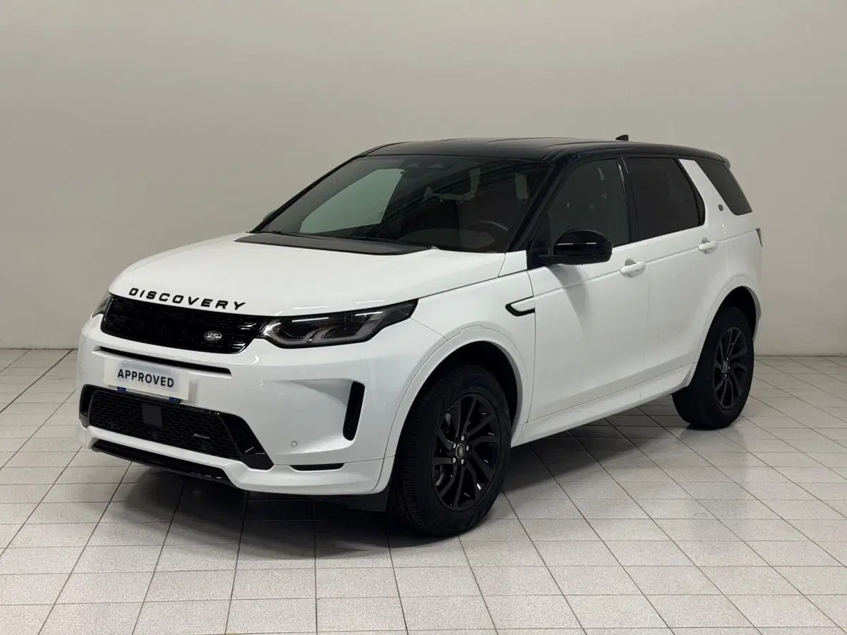 Land Rover Discovery Sport usata a Novara