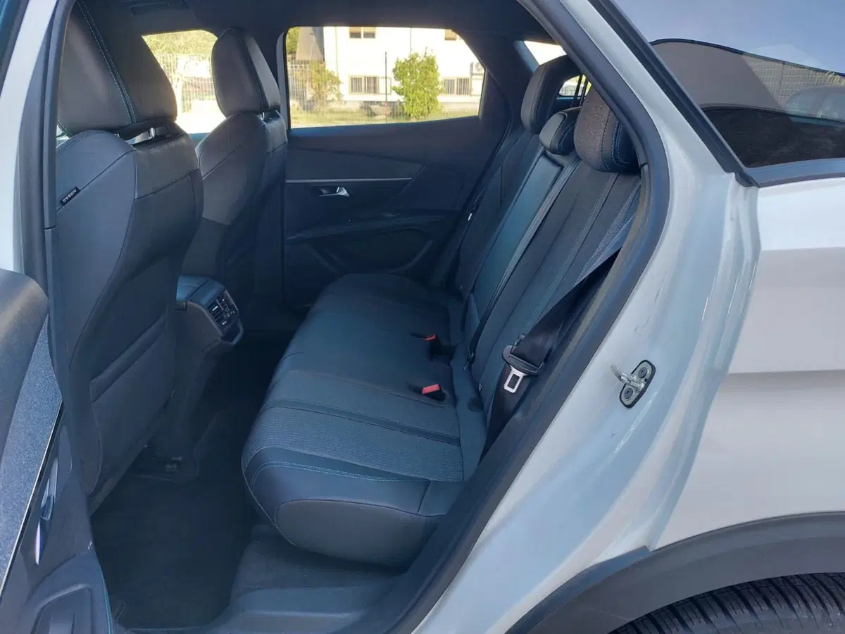 Peugeot 3008 usata a Pavia (4)
