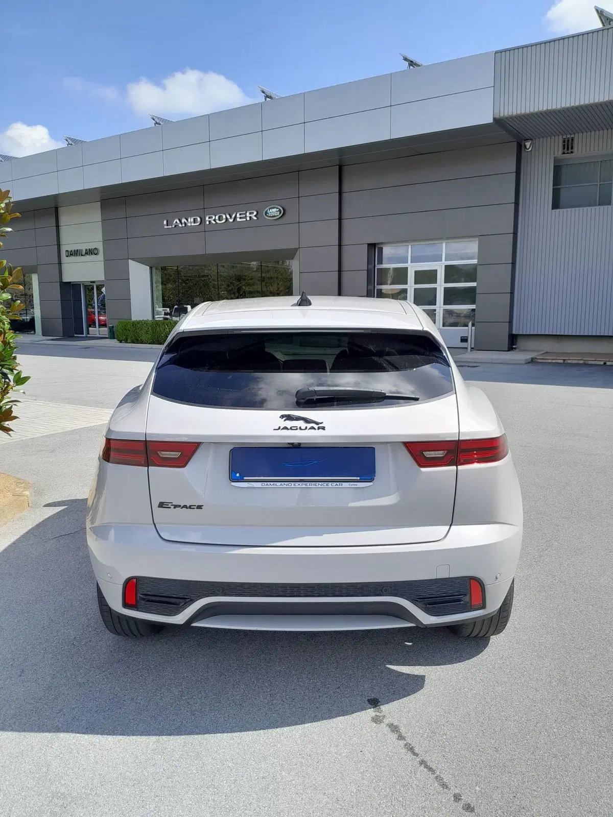 Jaguar E-Pace usata a Cuneo (7)