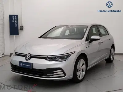Volkswagen Golf 1.5 eTSI 130 CV EVO ACT DSG Style del 2023 usata a Busto Arsizio