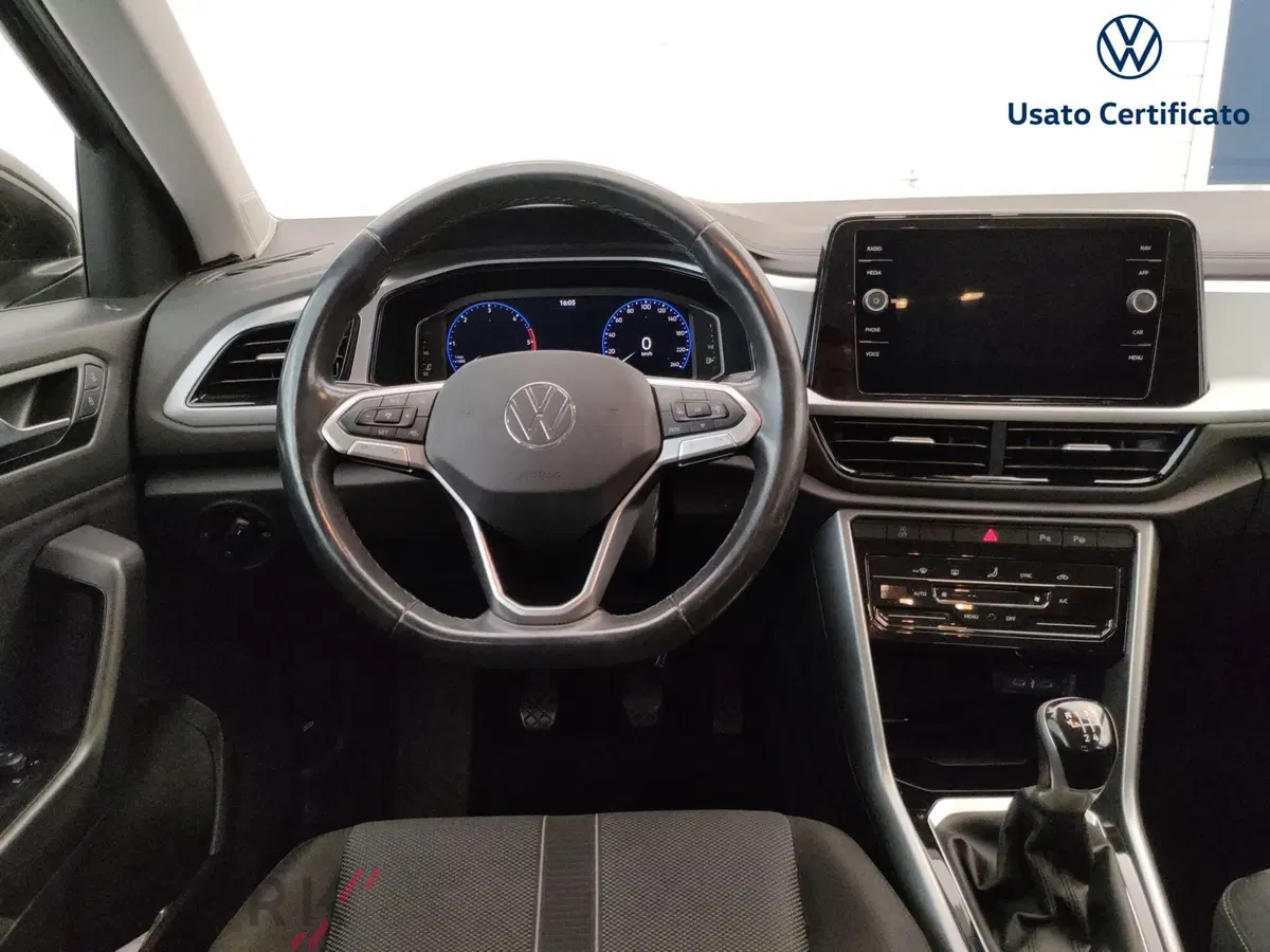 Volkswagen T-Roc usata a Varese (12)