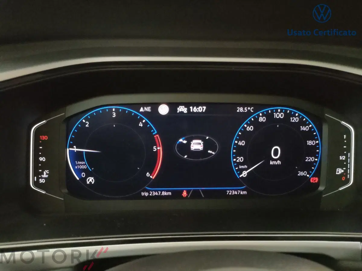 Volkswagen T-Roc usata a Varese (17)