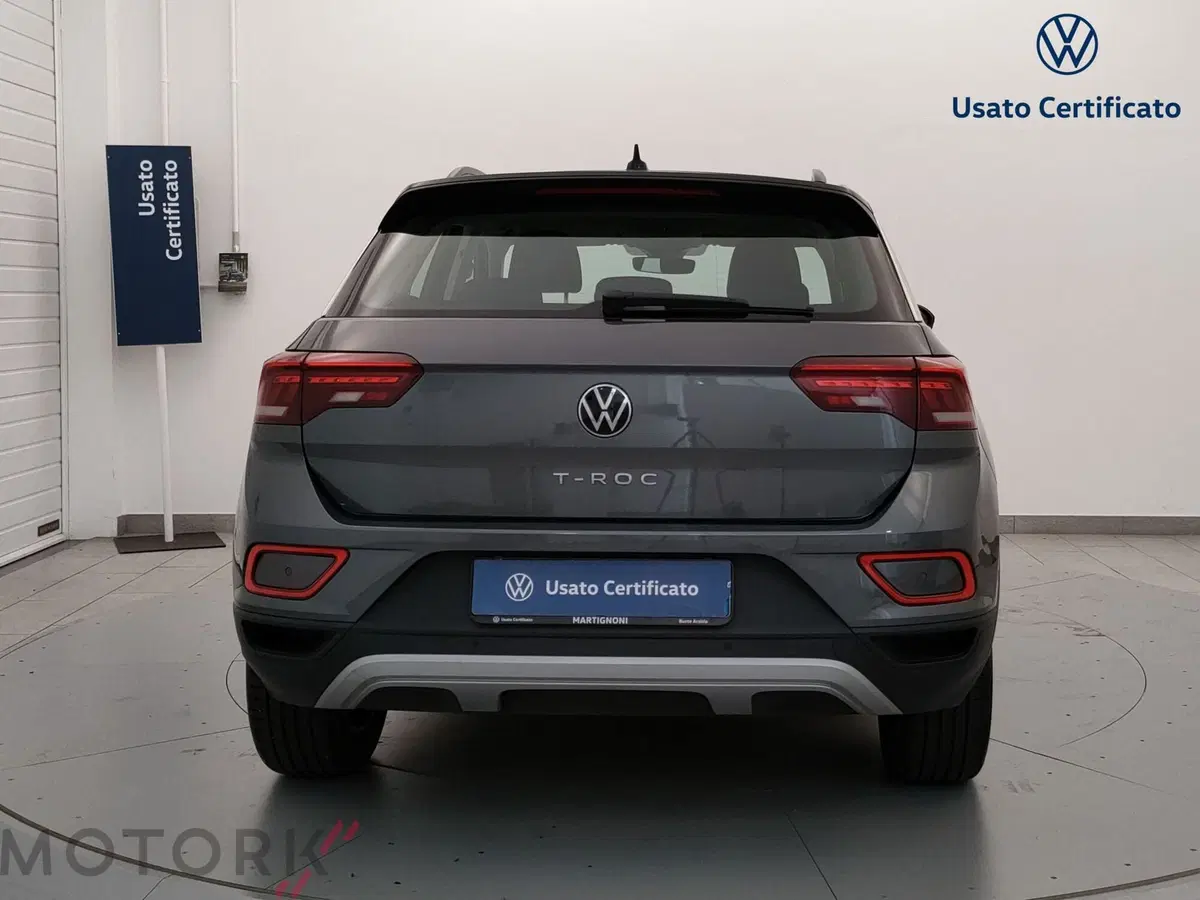 Volkswagen T-Roc usata a Varese (4)