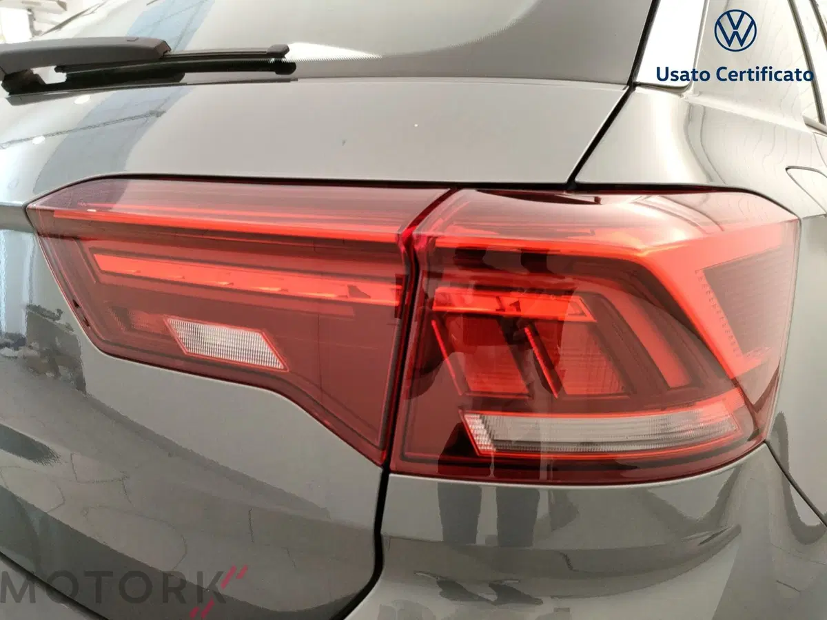 Volkswagen T-Roc usata a Varese (8)