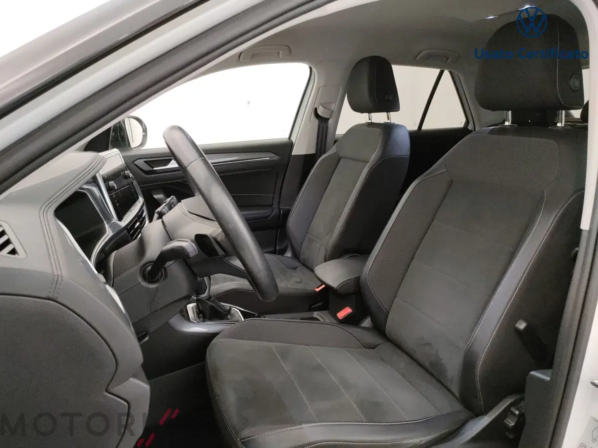 Volkswagen T-Roc usata a Varese (11)