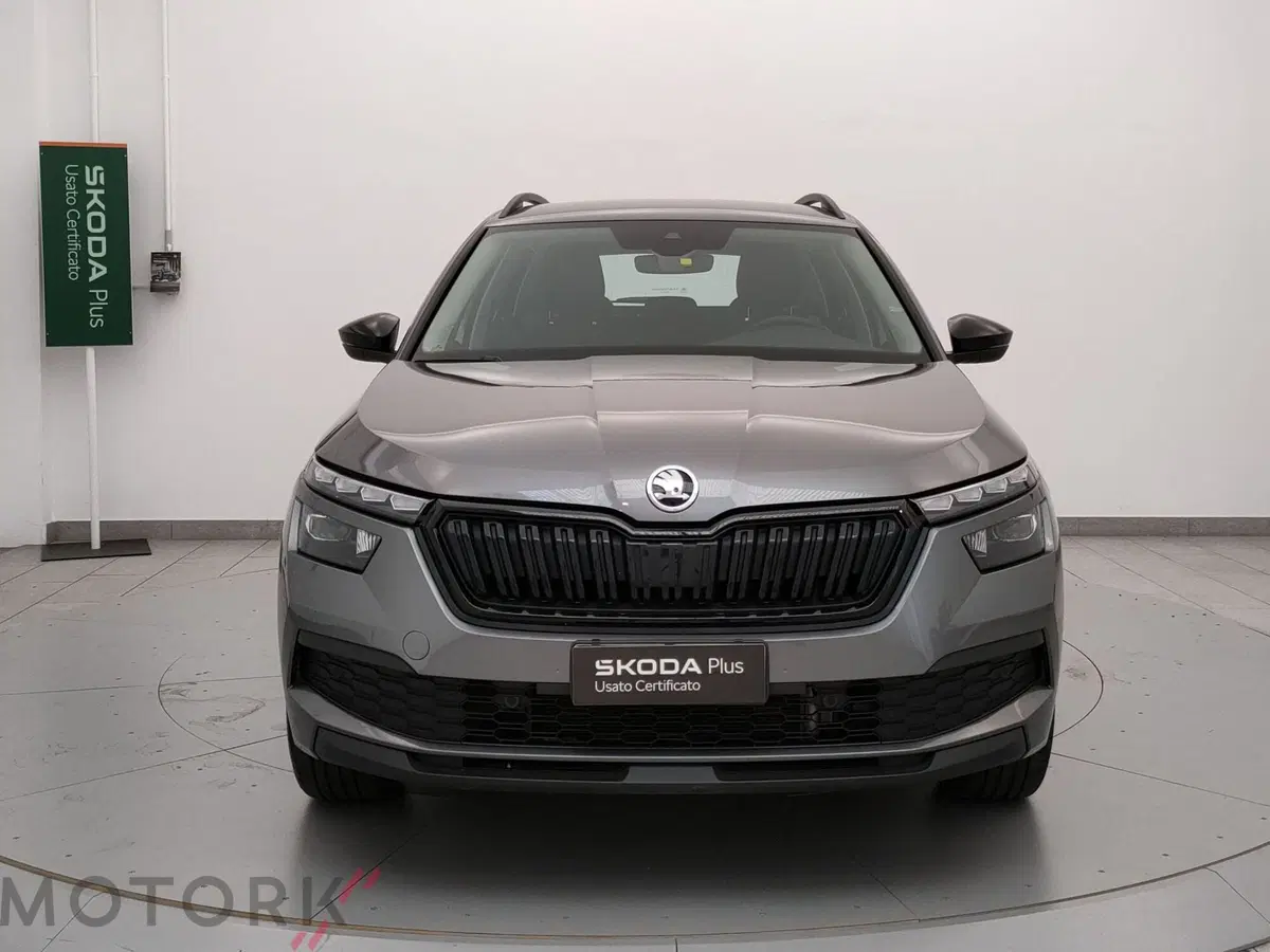 Skoda Kamiq usata a Varese (2)