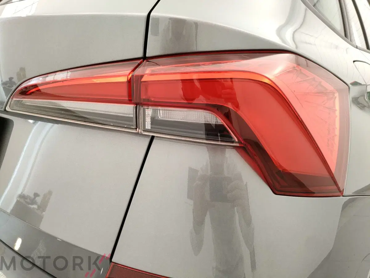 Skoda Kamiq usata a Varese (8)