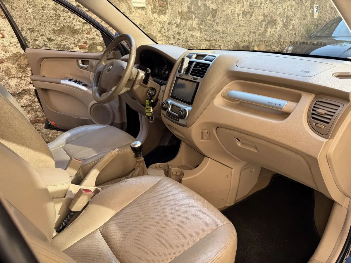 Kia Sportage usata a Genova (10)