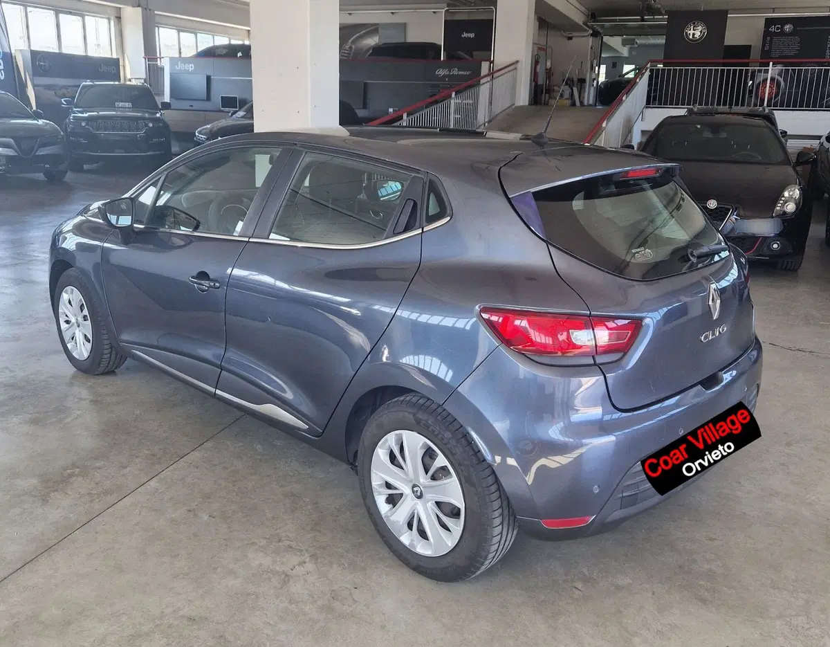 Renault Clio usata a Terni (4)