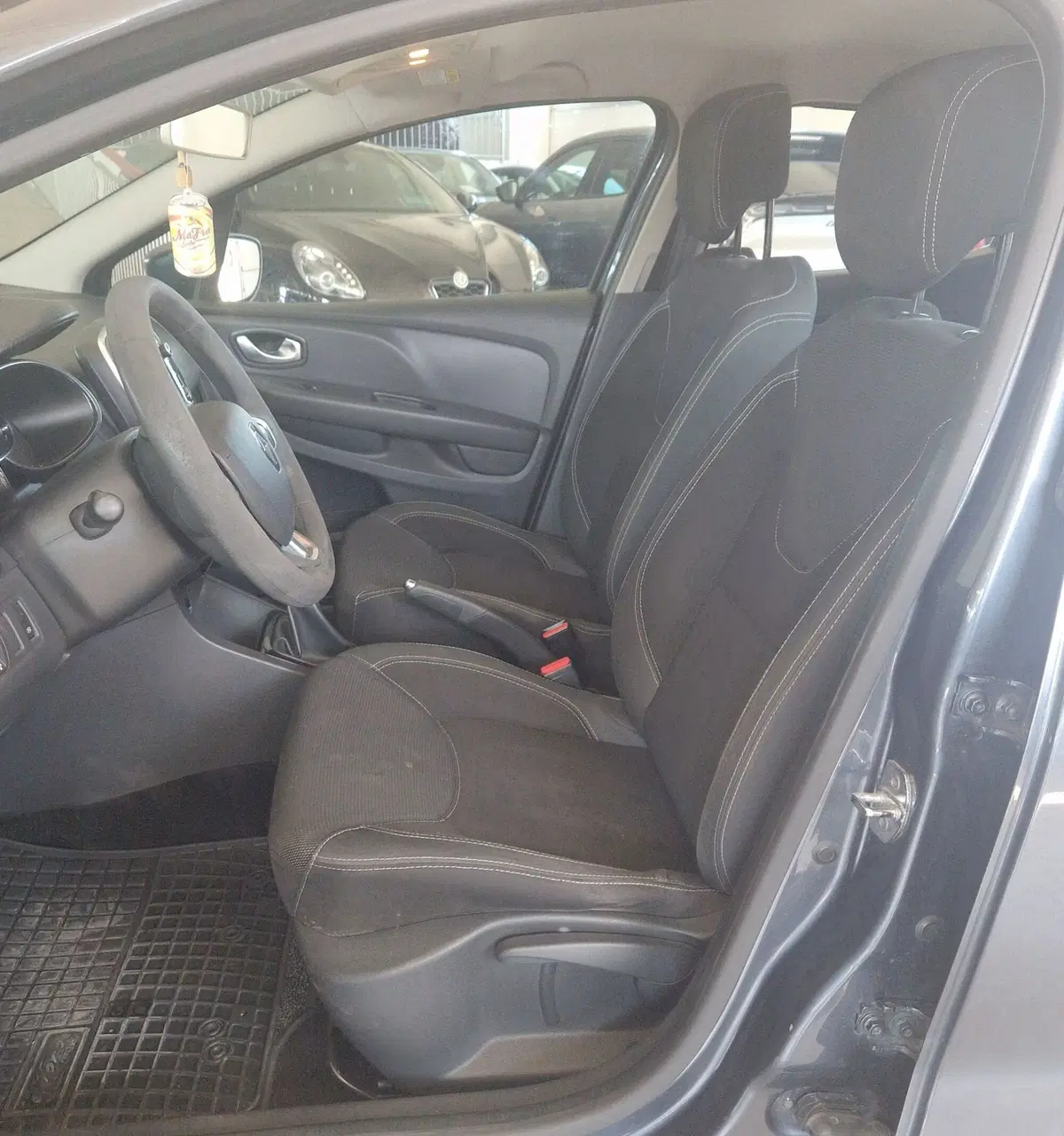 Renault Clio usata a Terni (7)