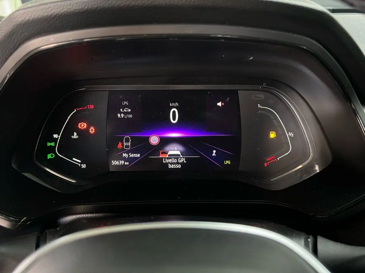 Renault Captur usata a Roma (13)