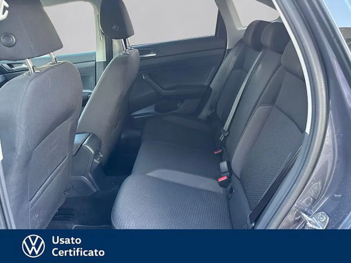 Volkswagen Taigo usata a Vicenza (12)