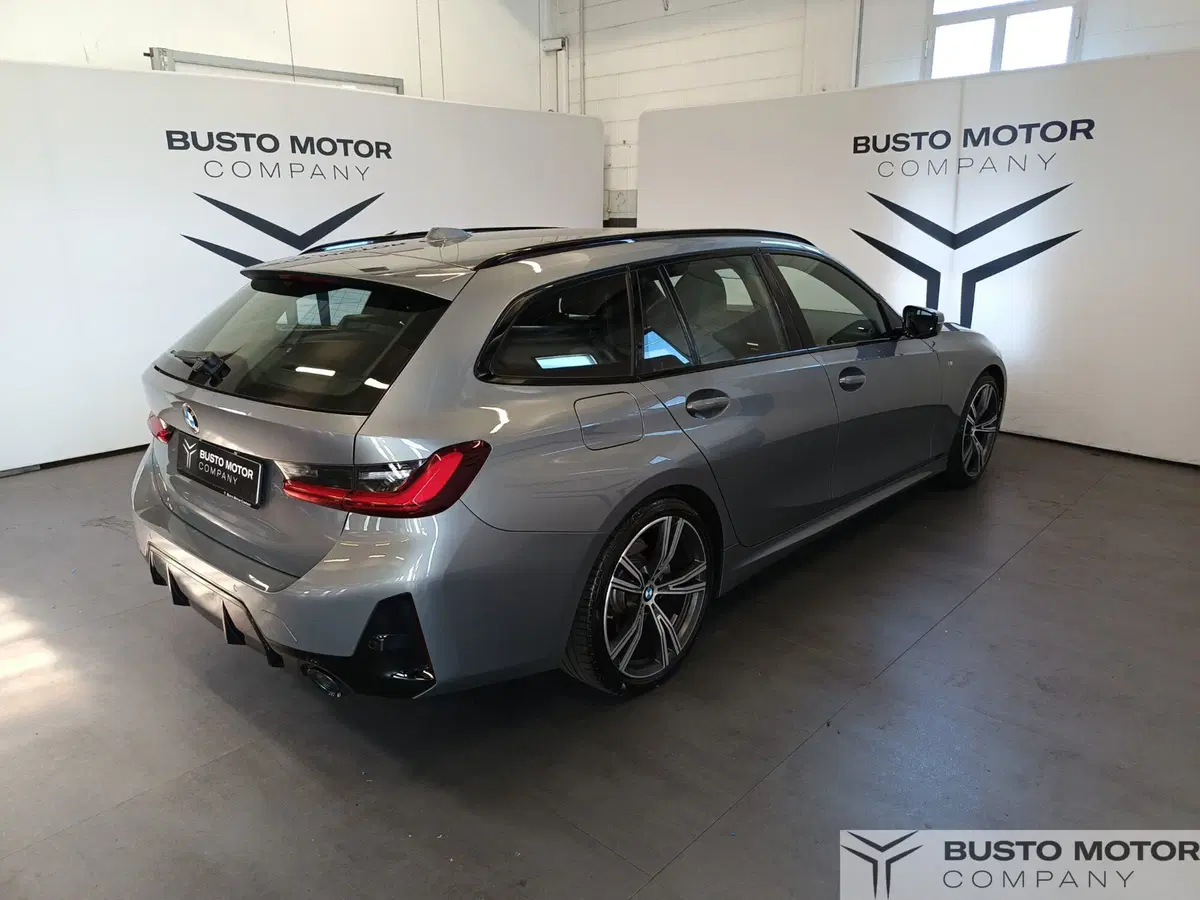 BMW Serie 3 Touring usata a Varese (4)