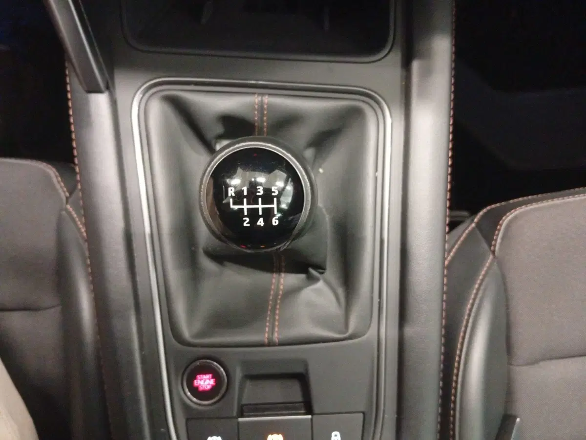 Cupra Leon usata a Varese (15)