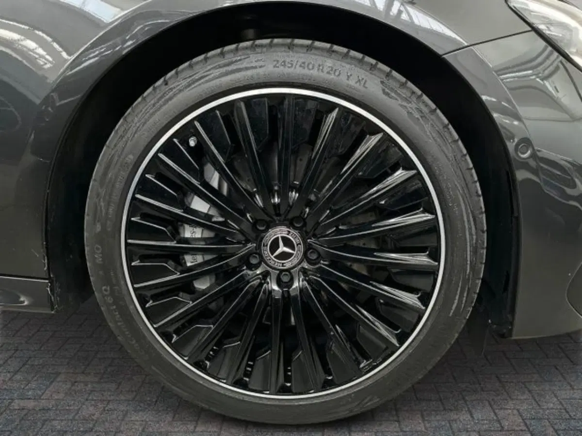 Mercedes-Benz Classe E usata a Verona (7)