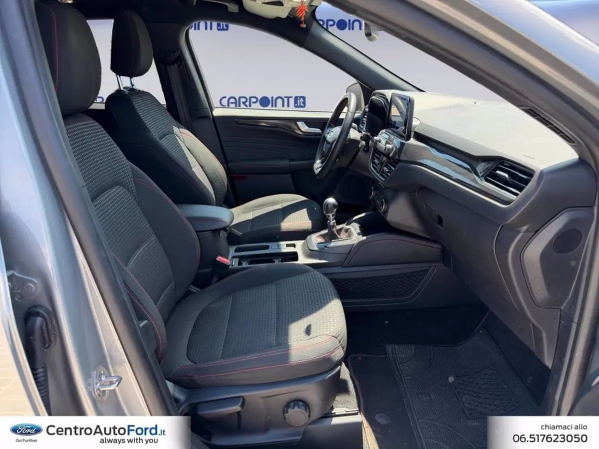 Ford Kuga usata a Roma (15)