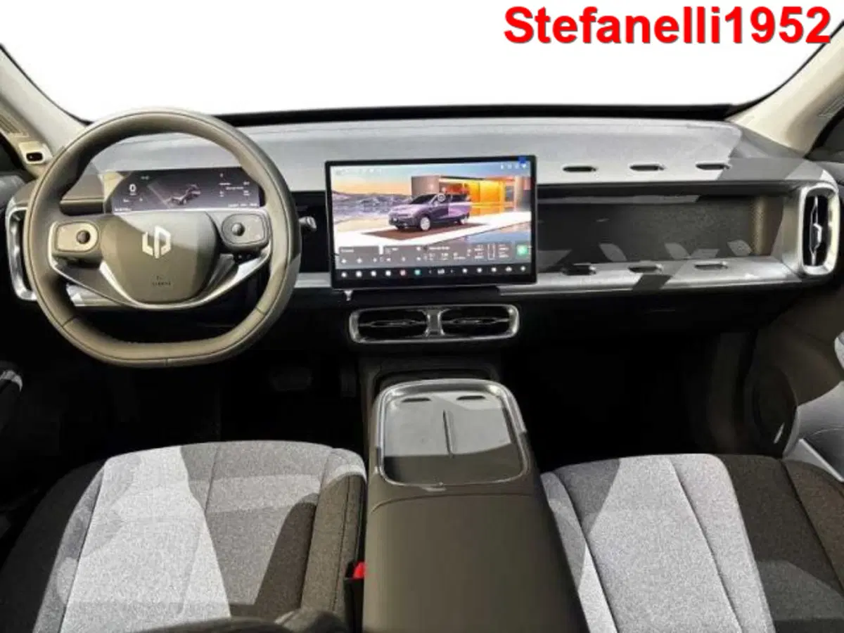 Leapmotor B10 nuova a Bologna (13)