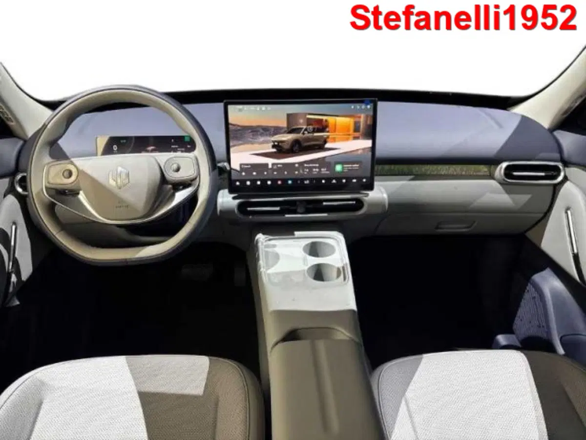 Leapmotor B03X nuova a Bologna (13)