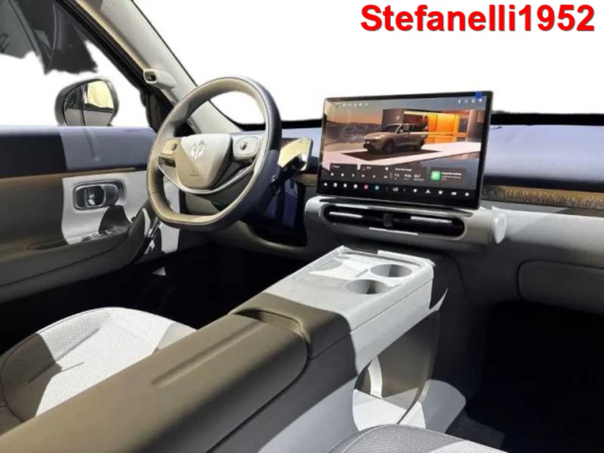 Leapmotor B03X nuova a Bologna (15)