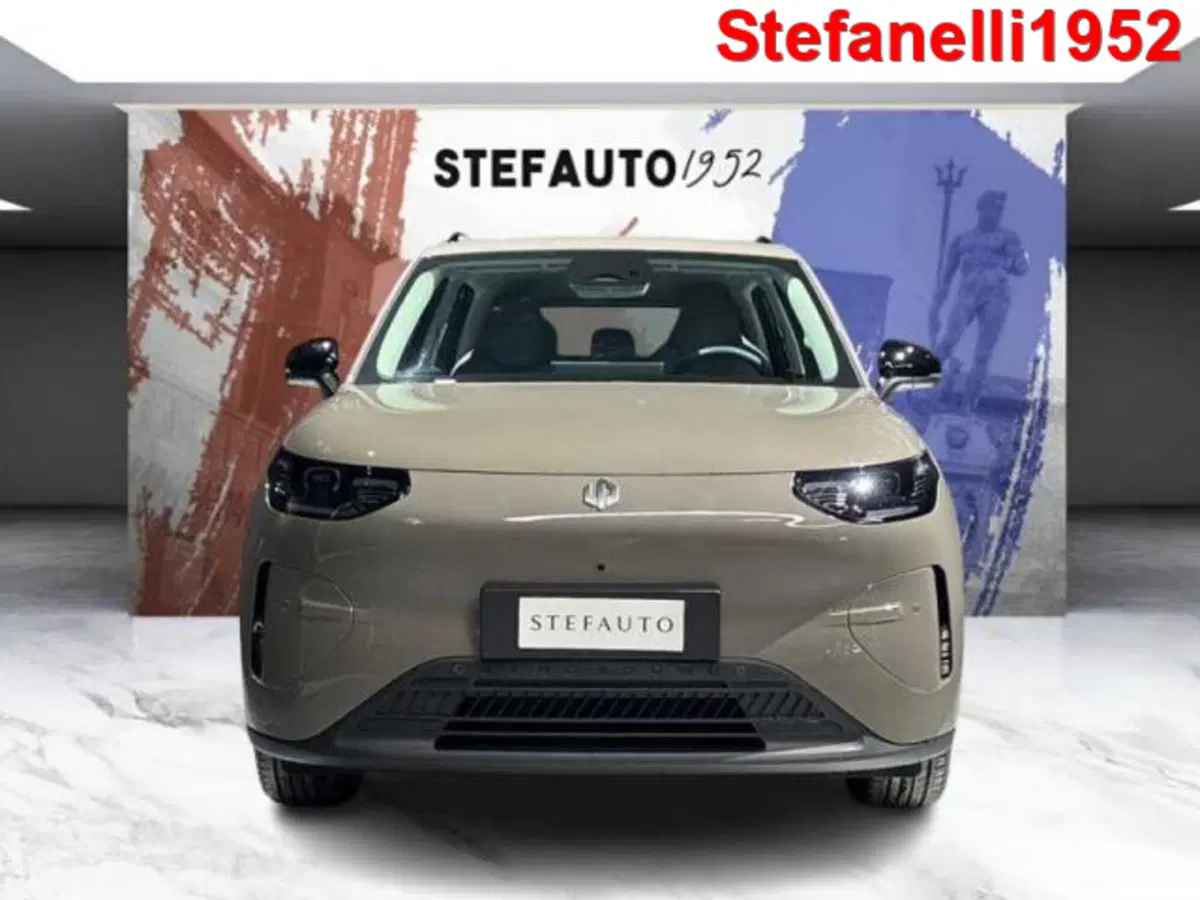 Leapmotor B03X nuova a Bologna (4)