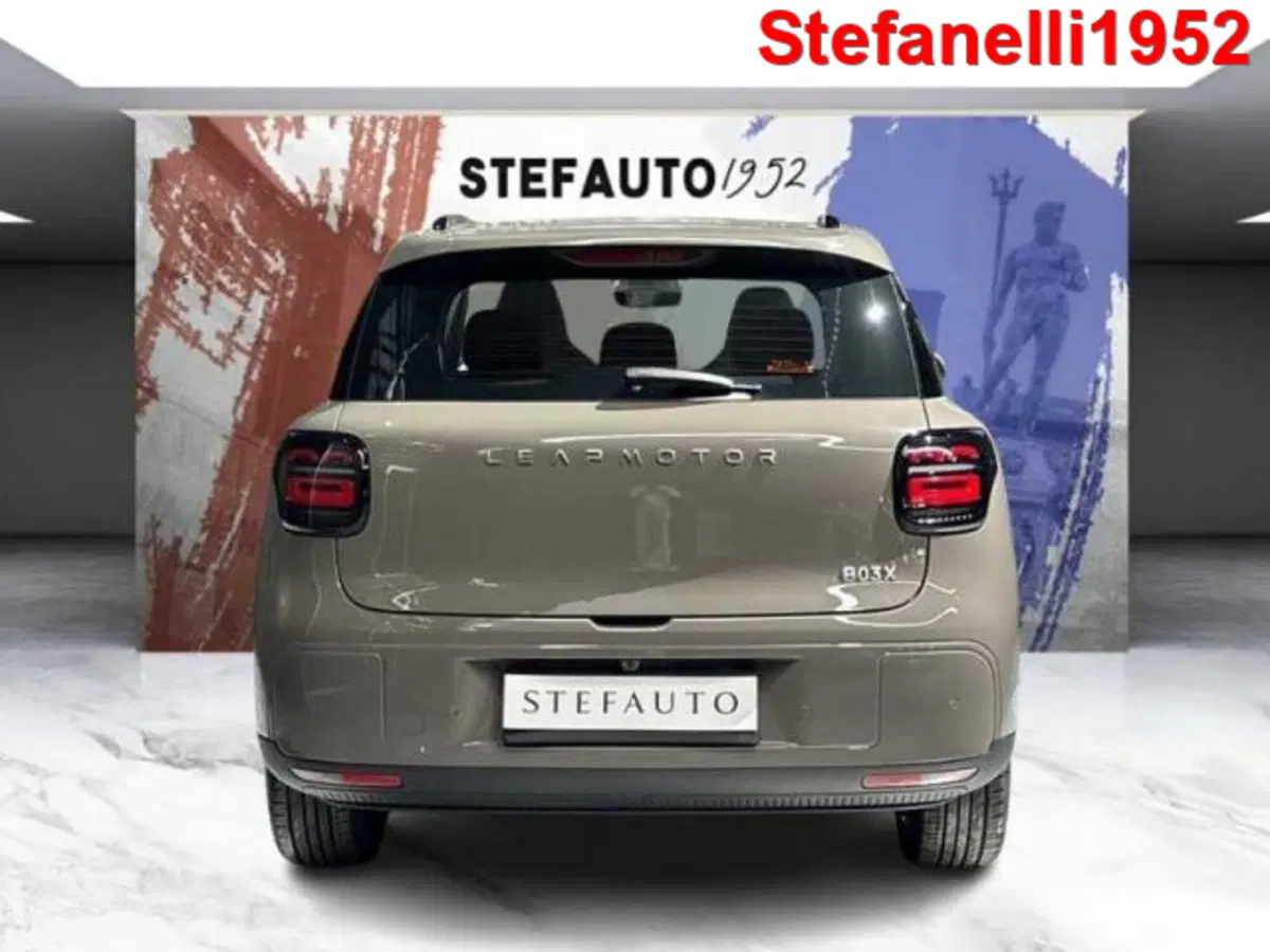 Leapmotor B03X nuova a Bologna (6)