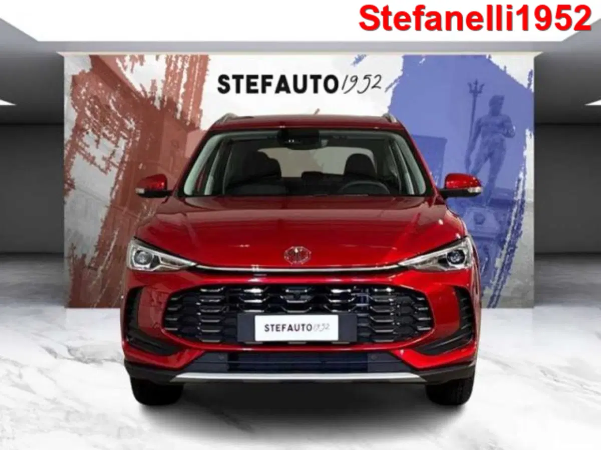 Mg ZS EV nuova a Bologna (4)