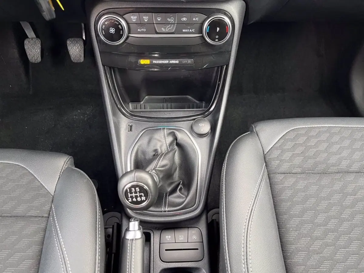 Ford Puma usata a Milano (16)