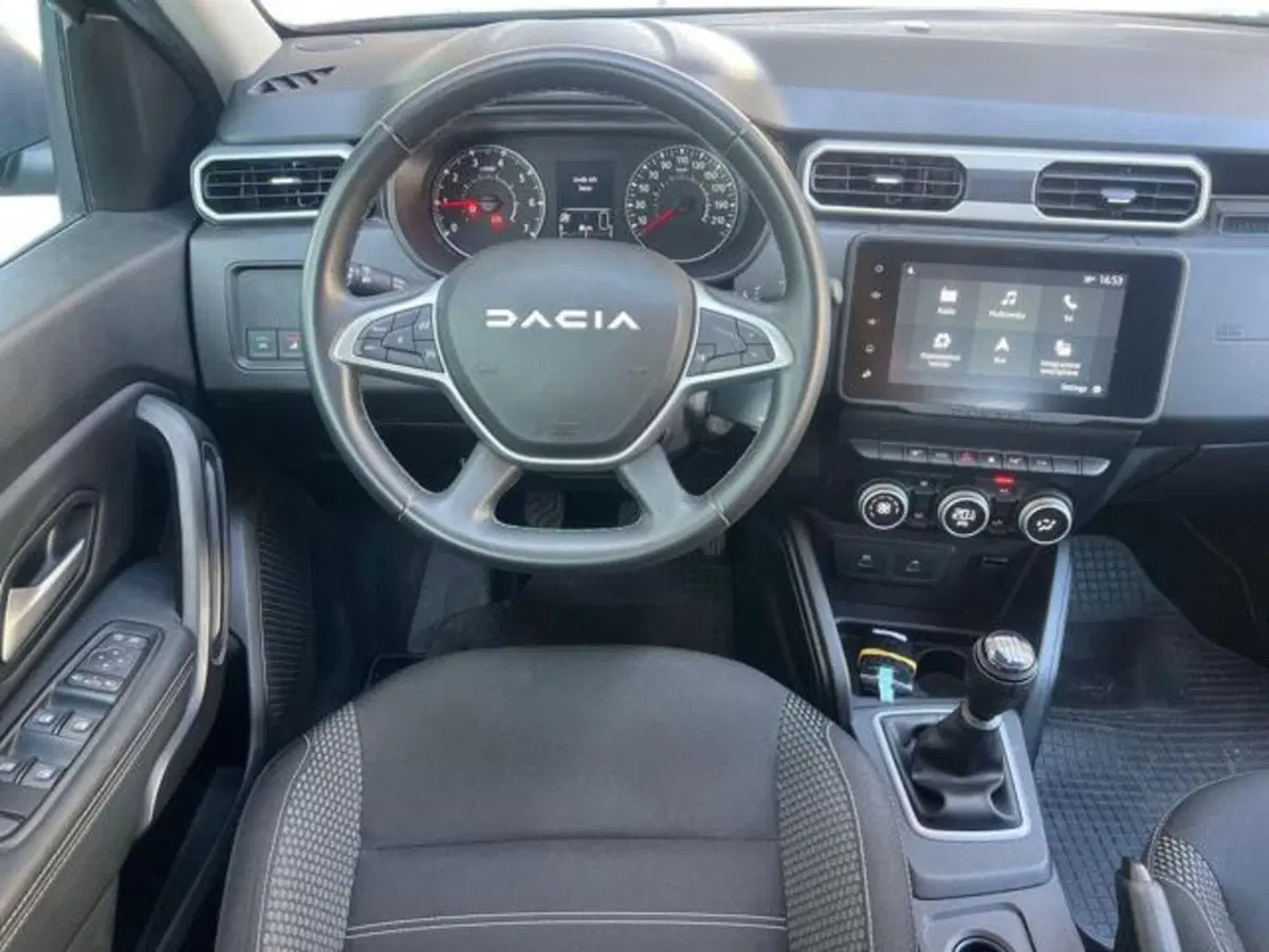Dacia Duster usata a Sassari (7)