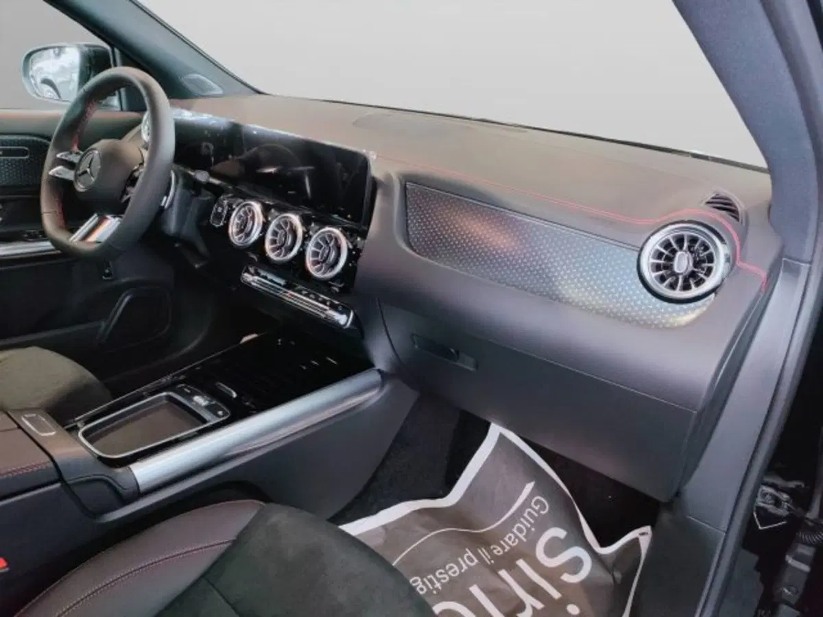 Mercedes-Benz EQA nuova a Teramo (11)