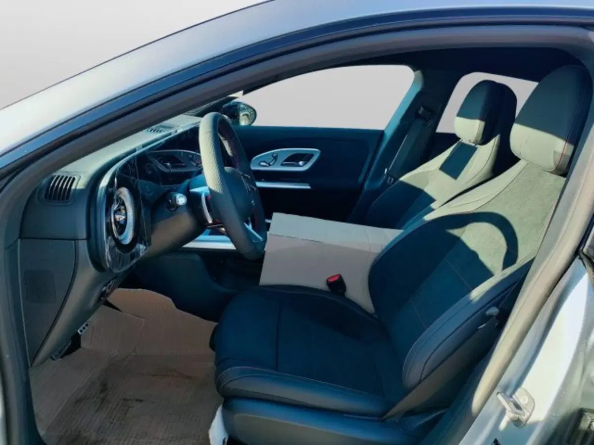 Mercedes-Benz CLA Shooting Brake nuova a Teramo (9)