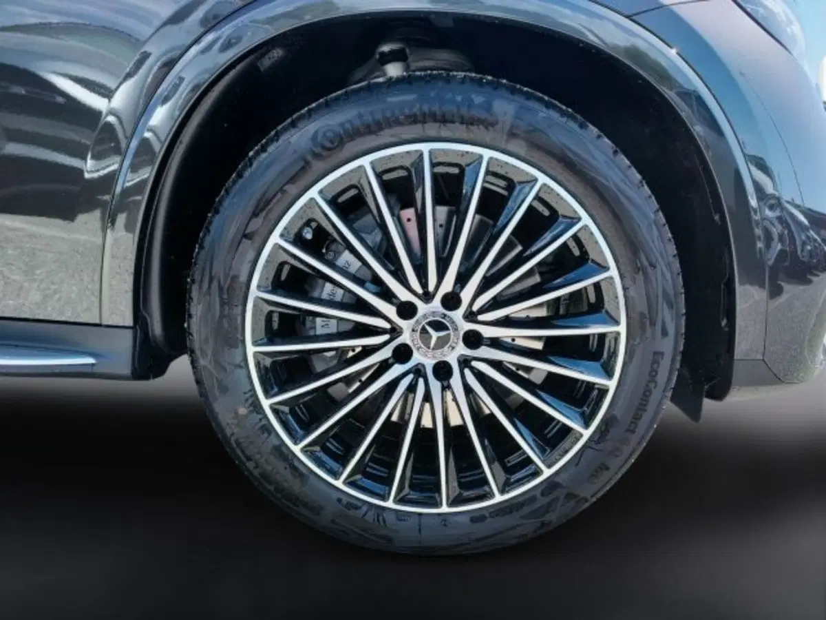 Mercedes-Benz GLC SUV nuova a Teramo (7)