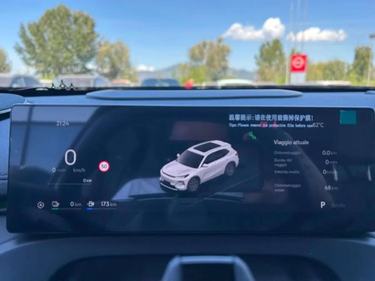 Geely Starray nuova a Firenze (9)