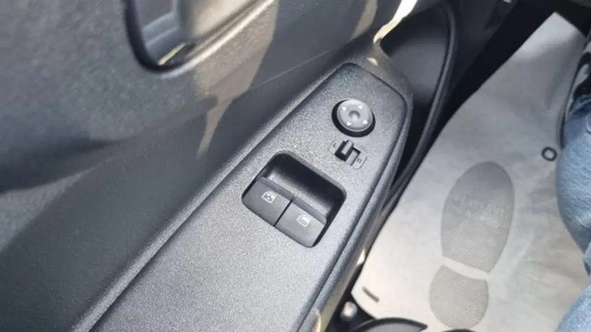 Hyundai i10 usata a Savona (13)