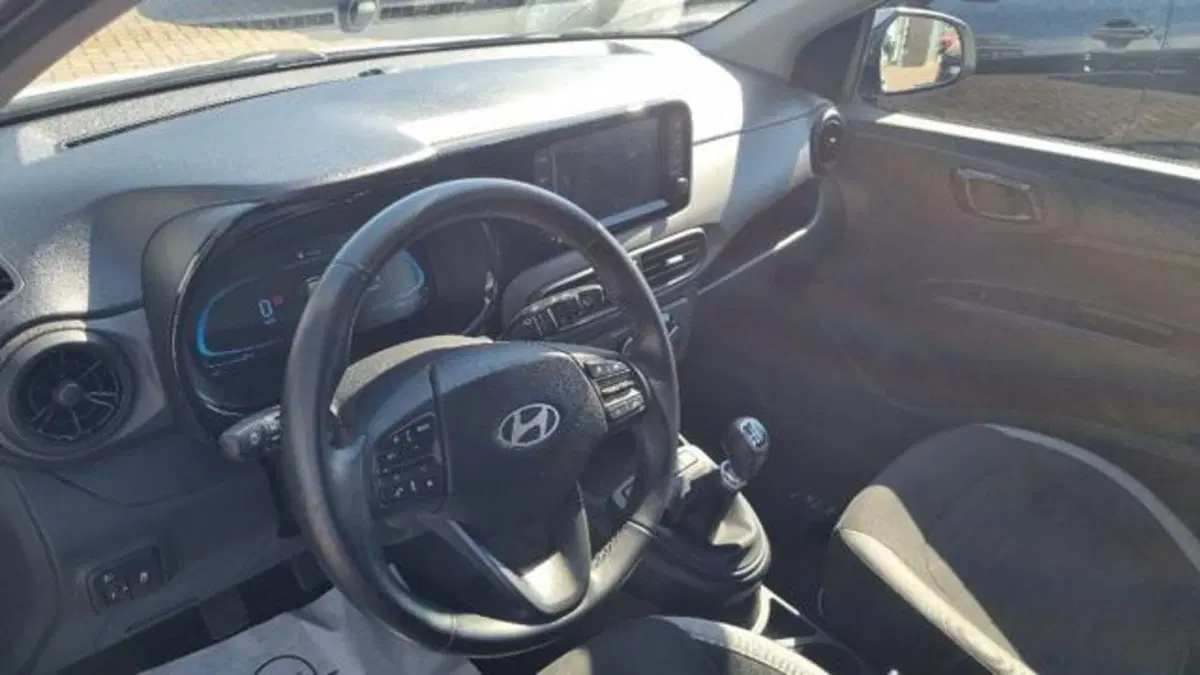 Hyundai i10 usata a Savona (18)