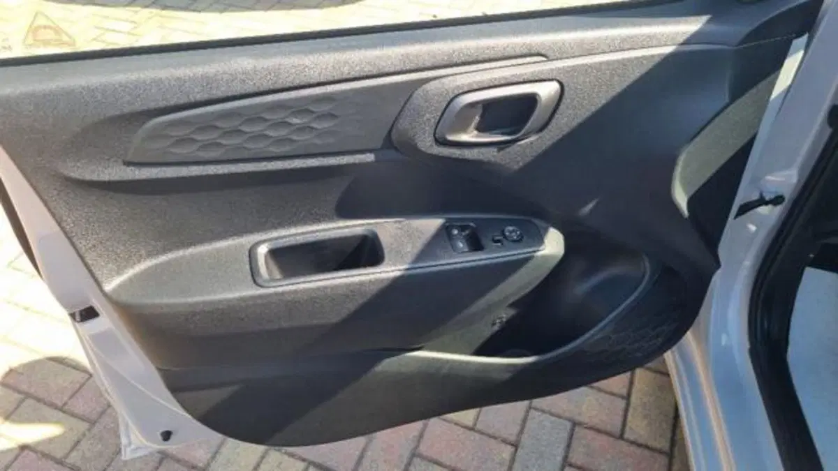 Hyundai i10 usata a Savona (19)