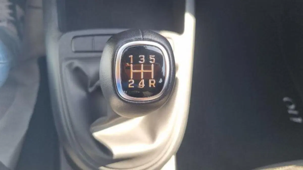Hyundai i10 usata a Savona (8)