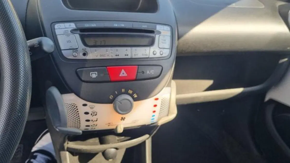 Toyota Aygo usata a Savona (17)