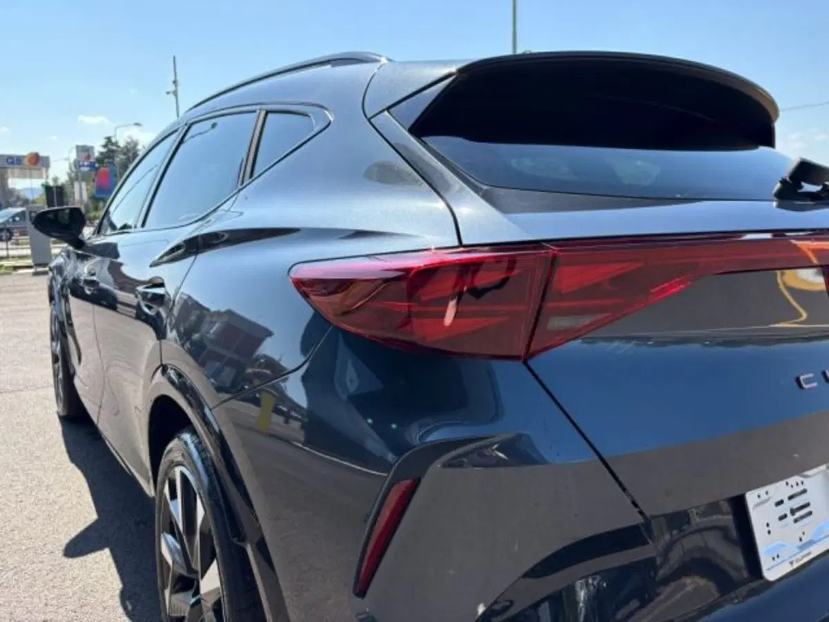 Cupra Formentor nuova a Bologna (14)