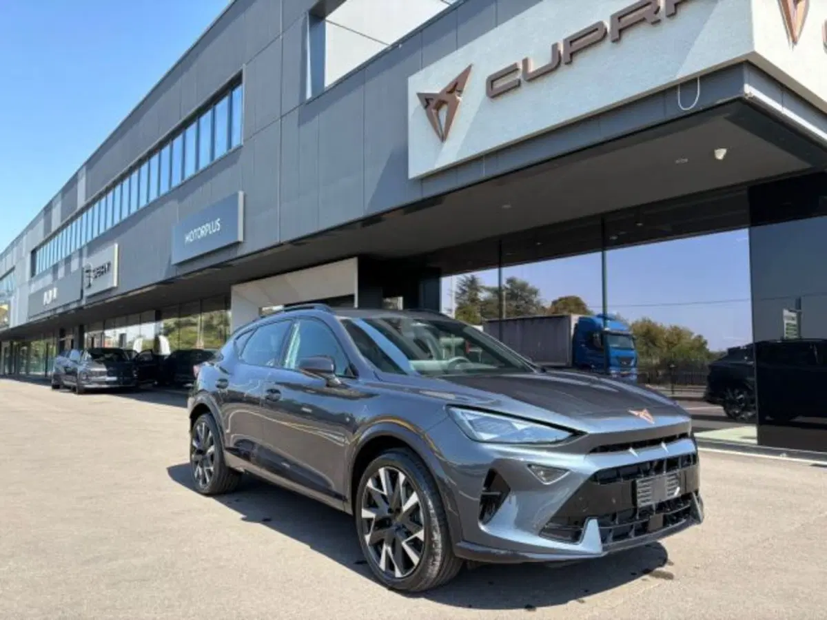 Cupra Formentor nuova a Bologna (3)