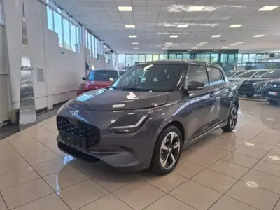 Suzuki Swift 1.2h Top 2wd 81cv cvt nuova a Reggio nell'Emilia