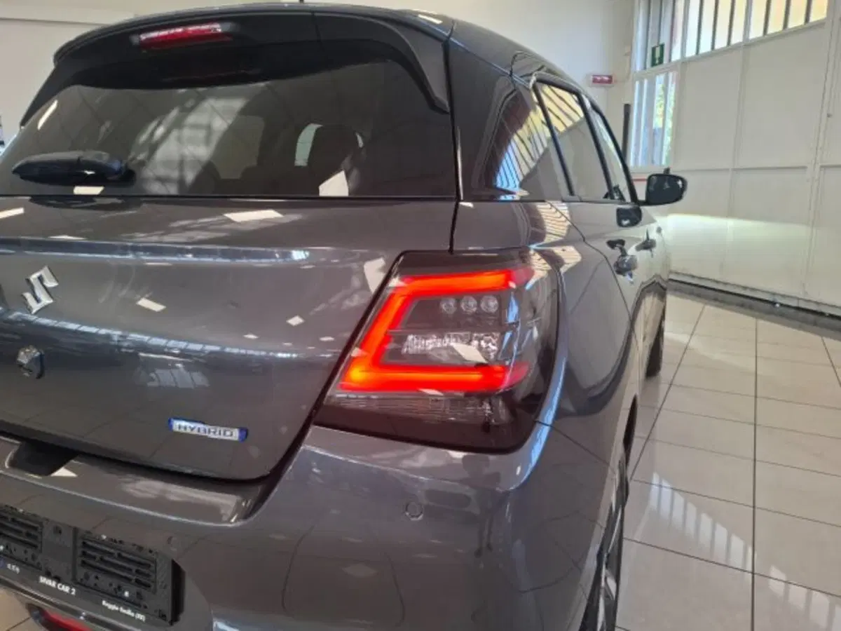 Suzuki Swift nuova a Reggio Emilia (18)