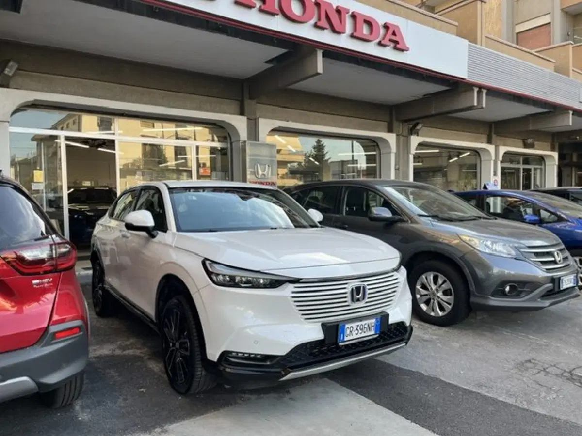 Honda HR-V usata a Prato (3)