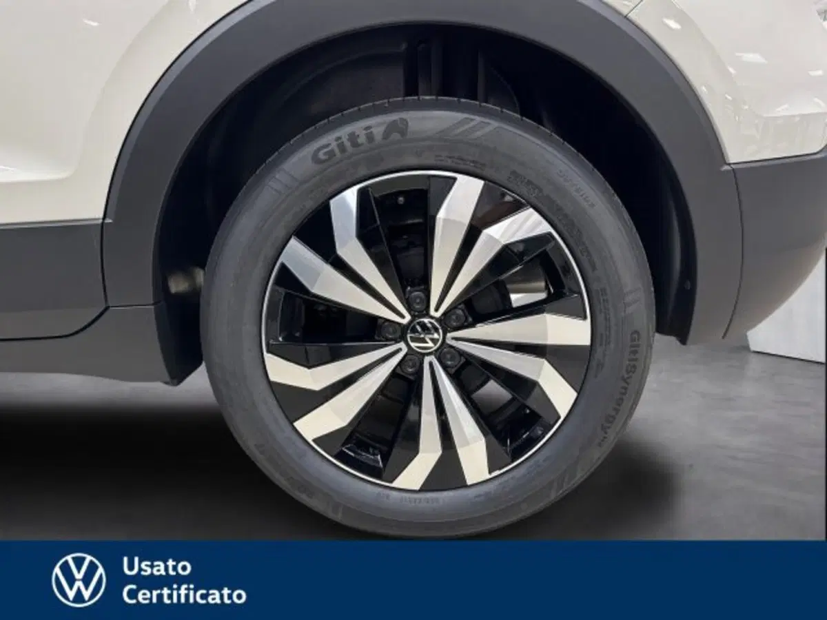 Volkswagen T-Cross nuova a Vicenza (18)