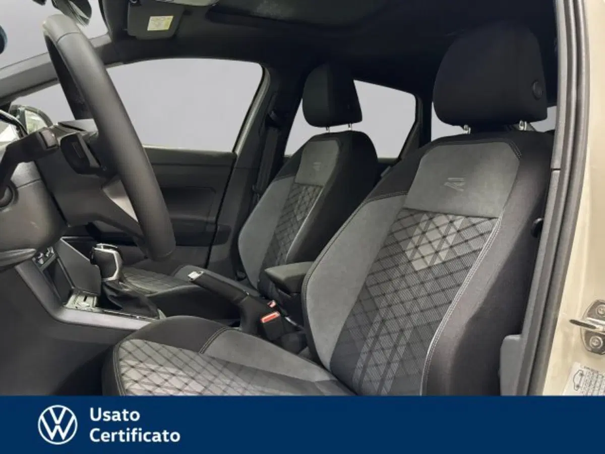 Volkswagen Taigo nuova a Vicenza (13)