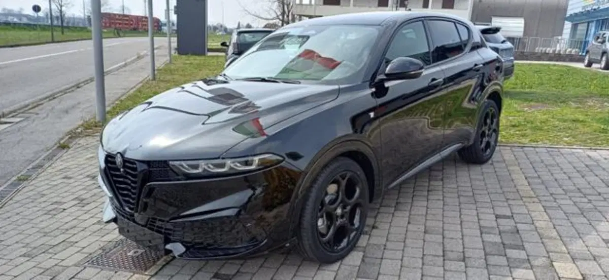 Alfa Romeo Tonale nuova a Padova