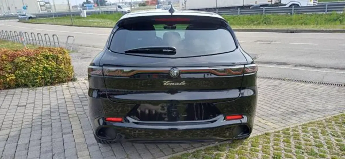 Alfa Romeo Tonale nuova a Padova (9)